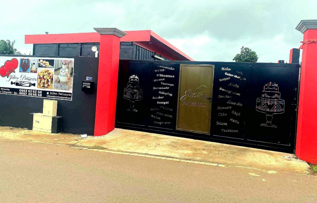 Julien Pâtisseries — ambiance